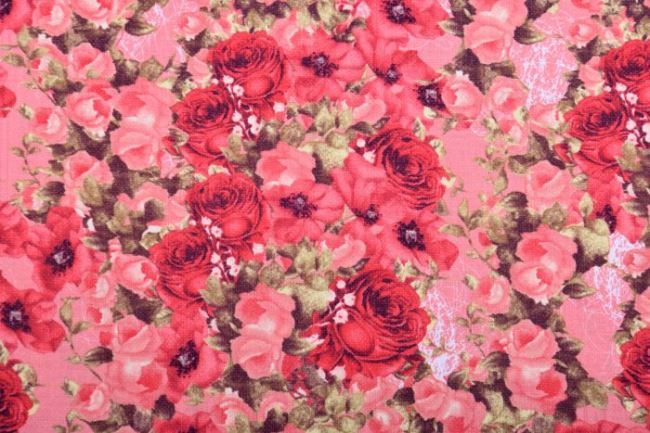 Americká bavlna na patchwork v tmavo ružovej farbe s potlačou kvetov ruží 199PYOPM/32
