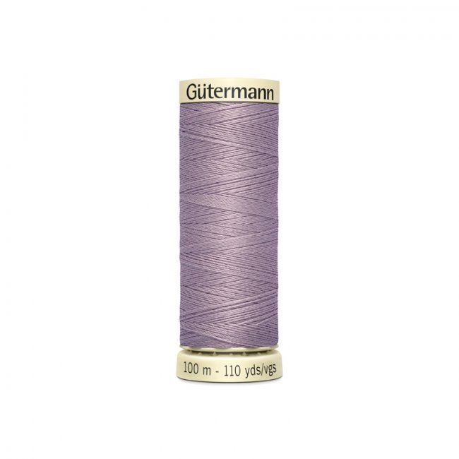 Univerzálna šijacia niť Gütermann v purpurovej farbe 125