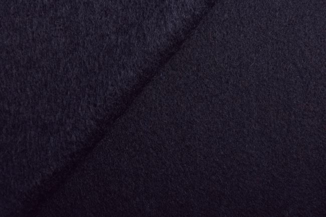 Kabátová látka v čiernej farbe s vlasom Q22301-069