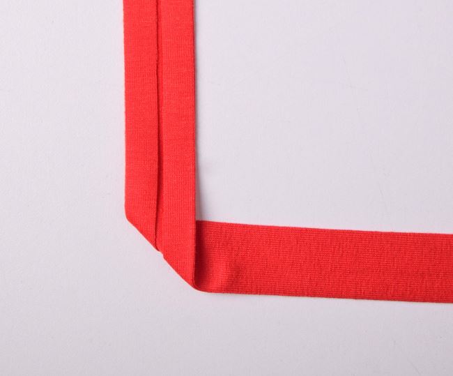 Viskózový lemovací prúžok v červenej farbe - 3 m 3DOKI620
