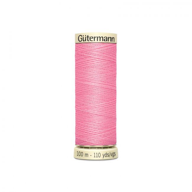 Univerzálna šijacia niť Gütermann v jasne ružovej farbe 758