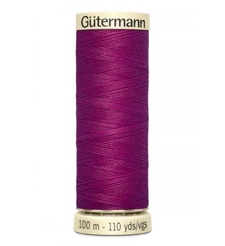 Univerzálna šijacia niť Gütermann vo fialovej farbe 247