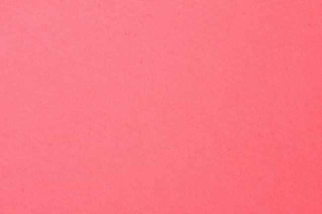Filc vo svietivo ružovej farbe 07071/013