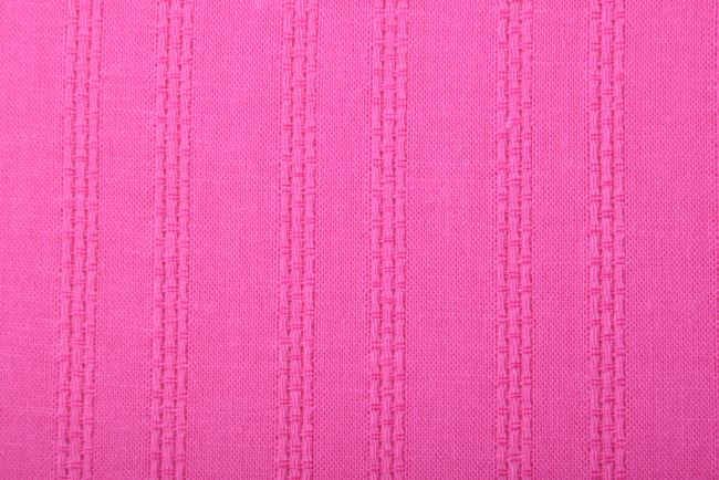 Bavlnená látka v ružovej farbe s ozdobným vzorom pruhov PAR165