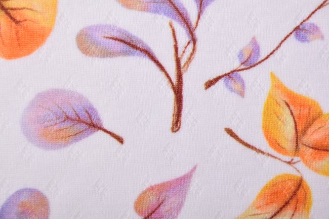 Bavlnený úplet v smotanovej farbe s digitálnou potlačou jesenných rastlín 184663