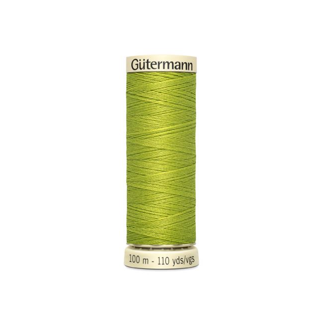 Univerzálna šijacia niť Gütermann v olivovej farbe 616