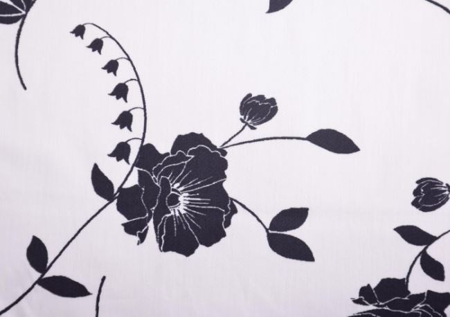 Strečová bavlna v bielej farbe s potlačou ruží A51