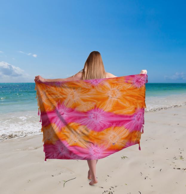 Pareo/sarong z Bali s kokosovou sponou s batikovaným ružovo oranžovým vzorom BALI53