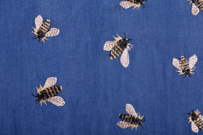 Viskózová látka s džínsovým vzhľadom a vyšitými včelami 11588/008