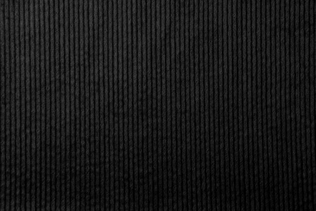 Menčester v čiernej farbe 0779/999