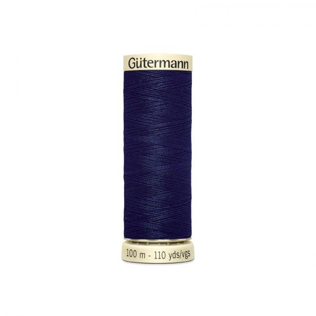 Univerzálna šijacia niť Gütermann v tmavo modrej farbe 310
