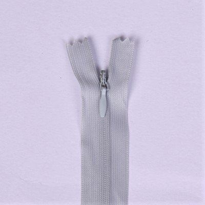 Skrytý zips v šedej farbe 18cm I-3W0-18/310