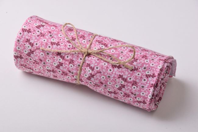 Rolička bavlneného úpletu v ružovej farbe s potlačou kvetín RO19559/014
