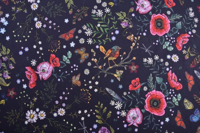 Bavlnený úplet v čiernej farbe s digitálnym kvetinovým vzorom 16337/999