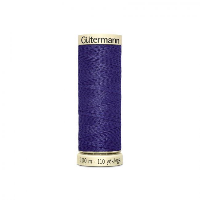 Univerzálna šijacia niť Gütermann v tmavo fialovej farbe 463