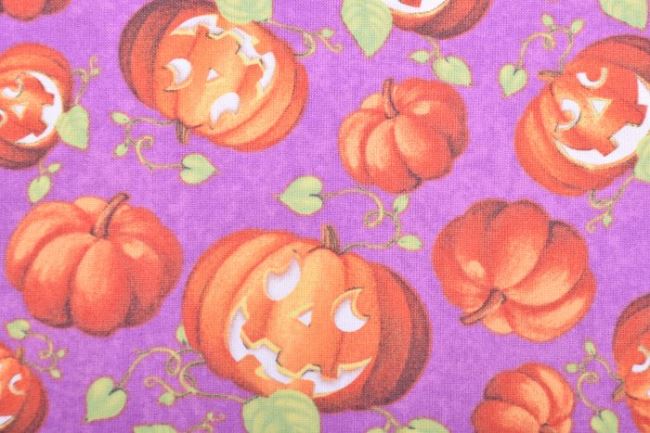 Americká bavlna na patchwork vo fialovej farbe s halloweenskou potlačou tekvíc 199PYOPM/19