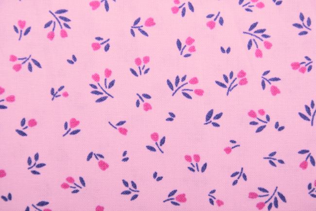 Popelín vo svetlo ružovej farbe s potlačou drobných kvetov 19416/011