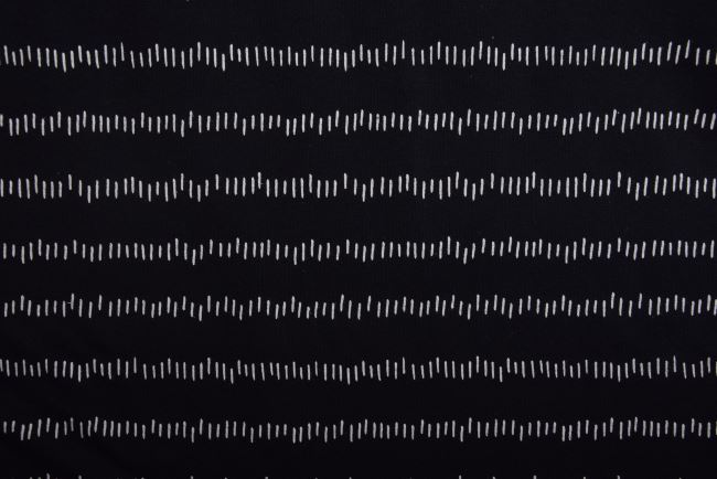 Bavlnený úplet v čiernej farbe s potlačou čiarok K10134-690D