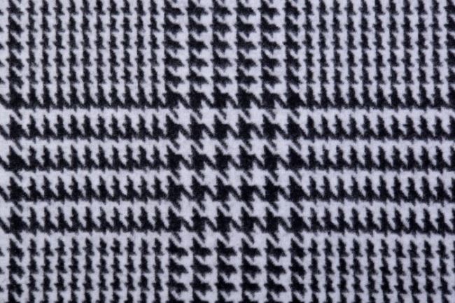 Fleece so vzorom drobné kohútie stopy do kocky Q22144-369