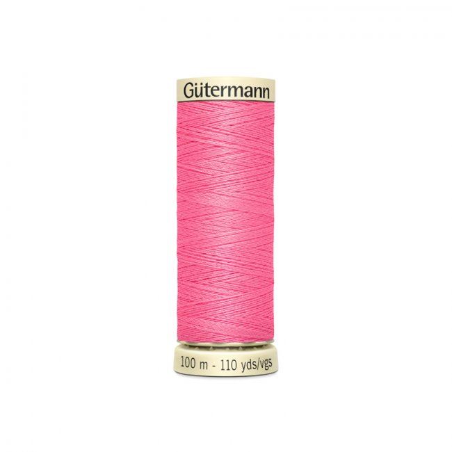 Univerzálna šijacia niť Gütermann v jasne ružovej farbe 728
