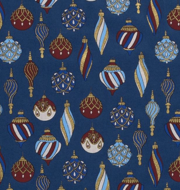 Vianočná bavlnená látka v modrej s potlačou vianočných ozdôb 18713/008