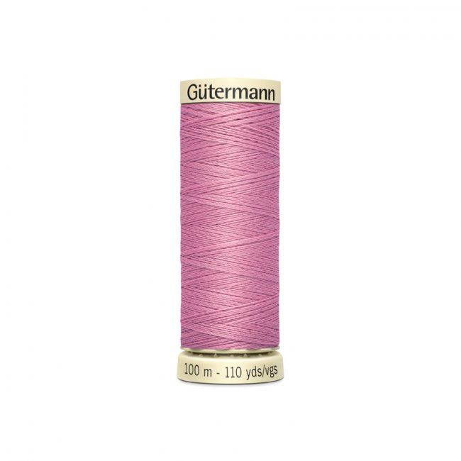 Univerzálna šijacia niť Gütermann v ružovej farbe s nádychom fialovej 663